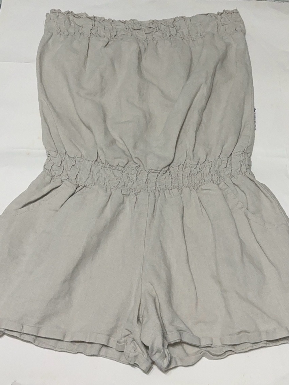 Light taupe Derek Heart strapless romper